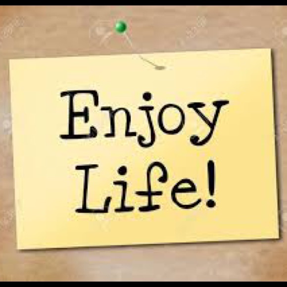 Meet your Posher, Robbie - Picture 5 of 8